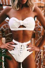 Beyaz Pencere Detaylı Bikini Üstü MS41268